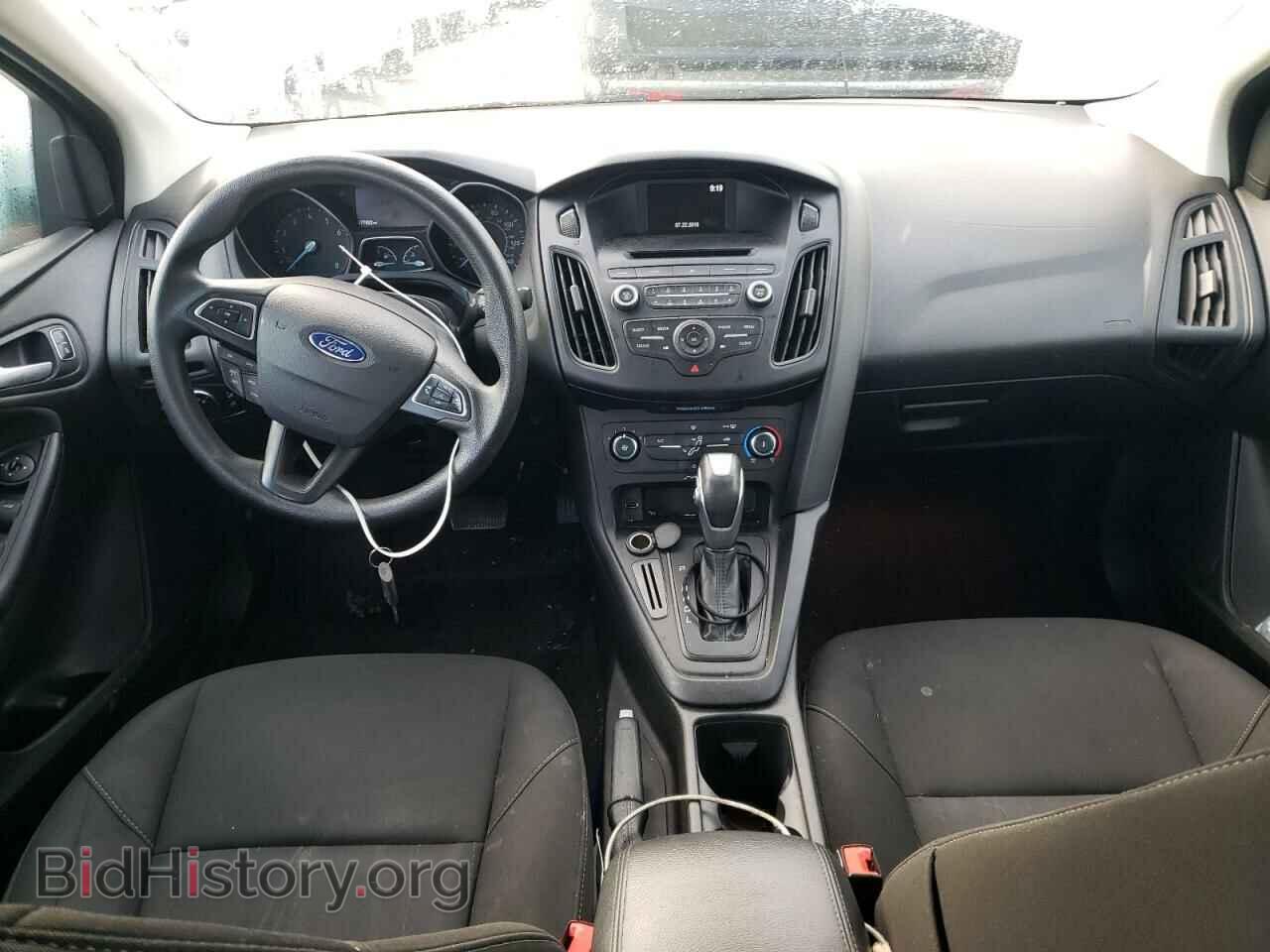 2016 FORD FOCUS - VIN: 1FADP3F22GL211240 - Photo 8