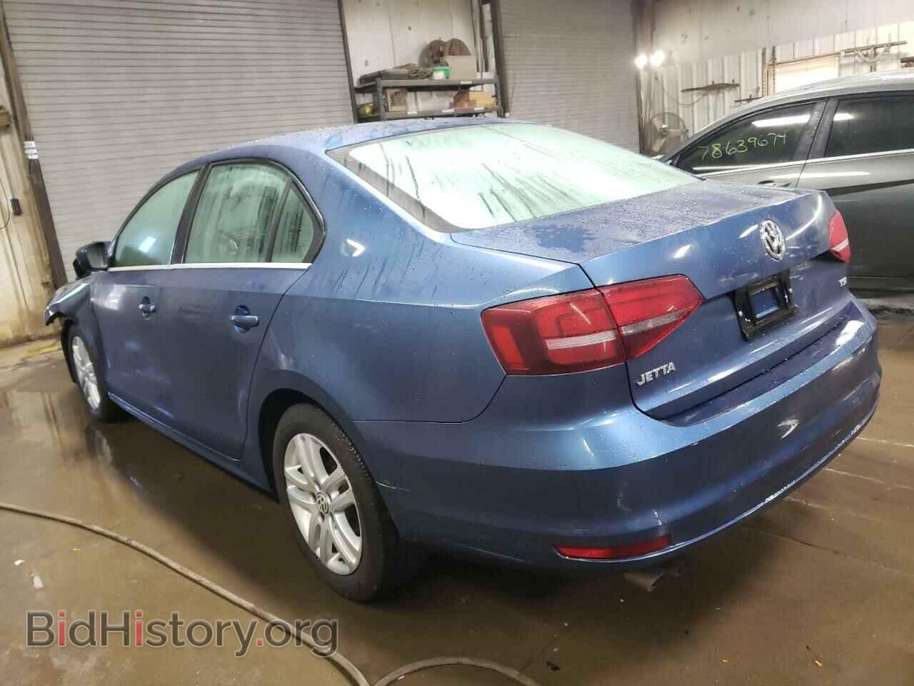 2017 VOLKSWAGEN JETTA - VIN: 3VW2B7AJ3HM244668 - Фото 2