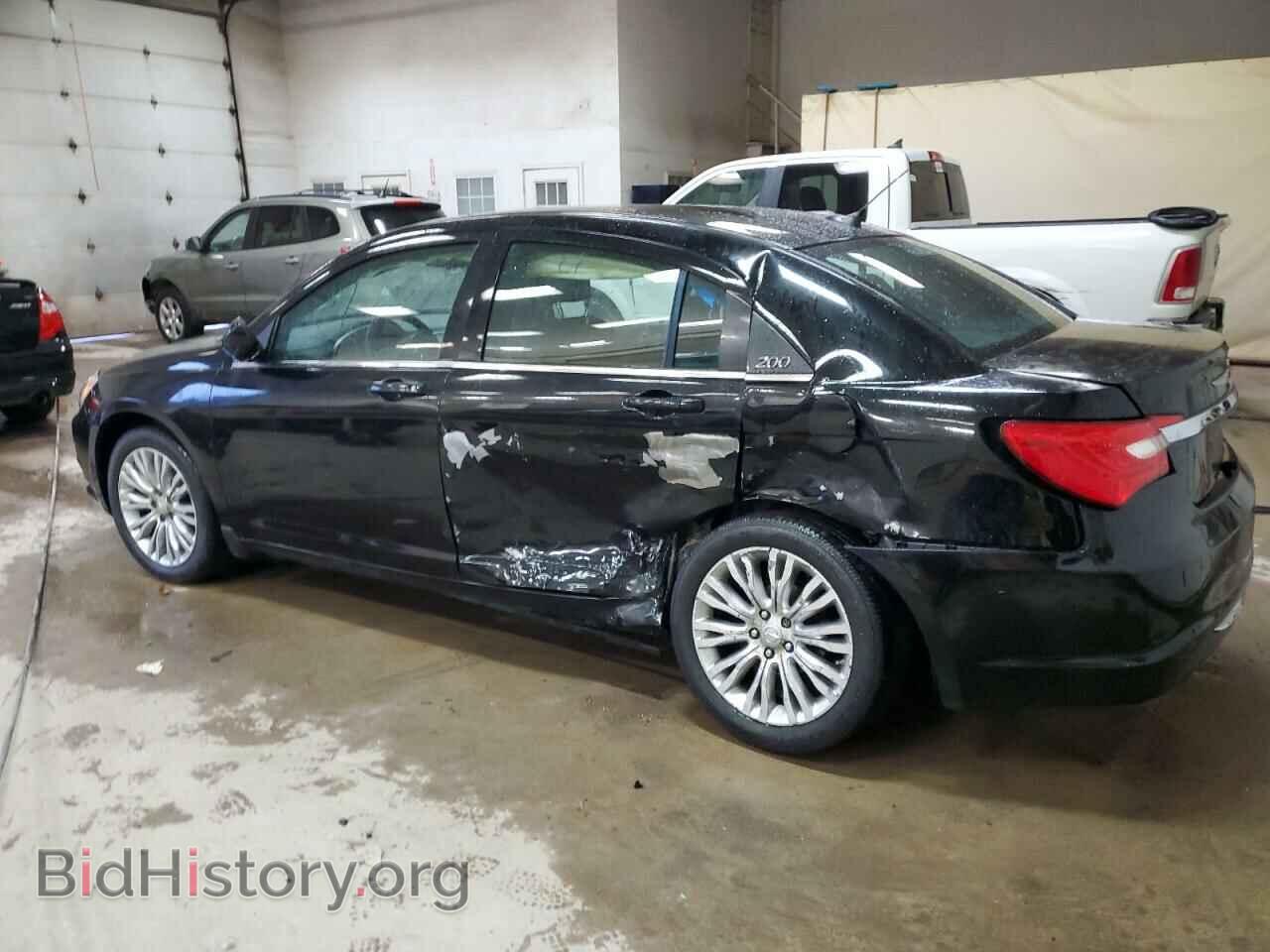 2012 CHRYSLER 200 - VIN: 1C3CCBAB7CN113715 - Фото 2