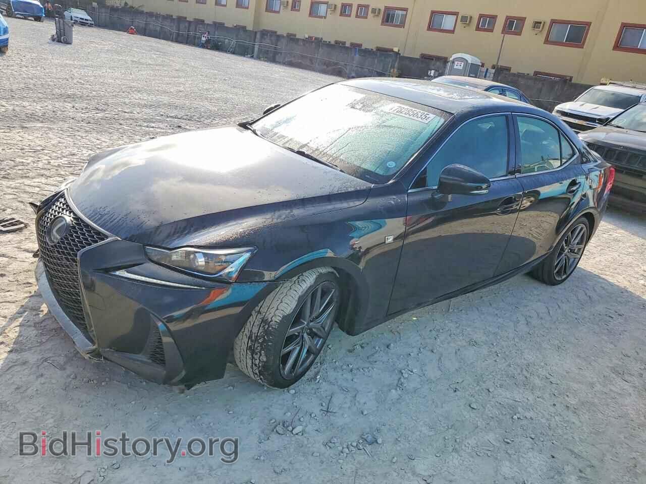 Photo JTHCE1D2XH5013853 - LEXUS IS 2017