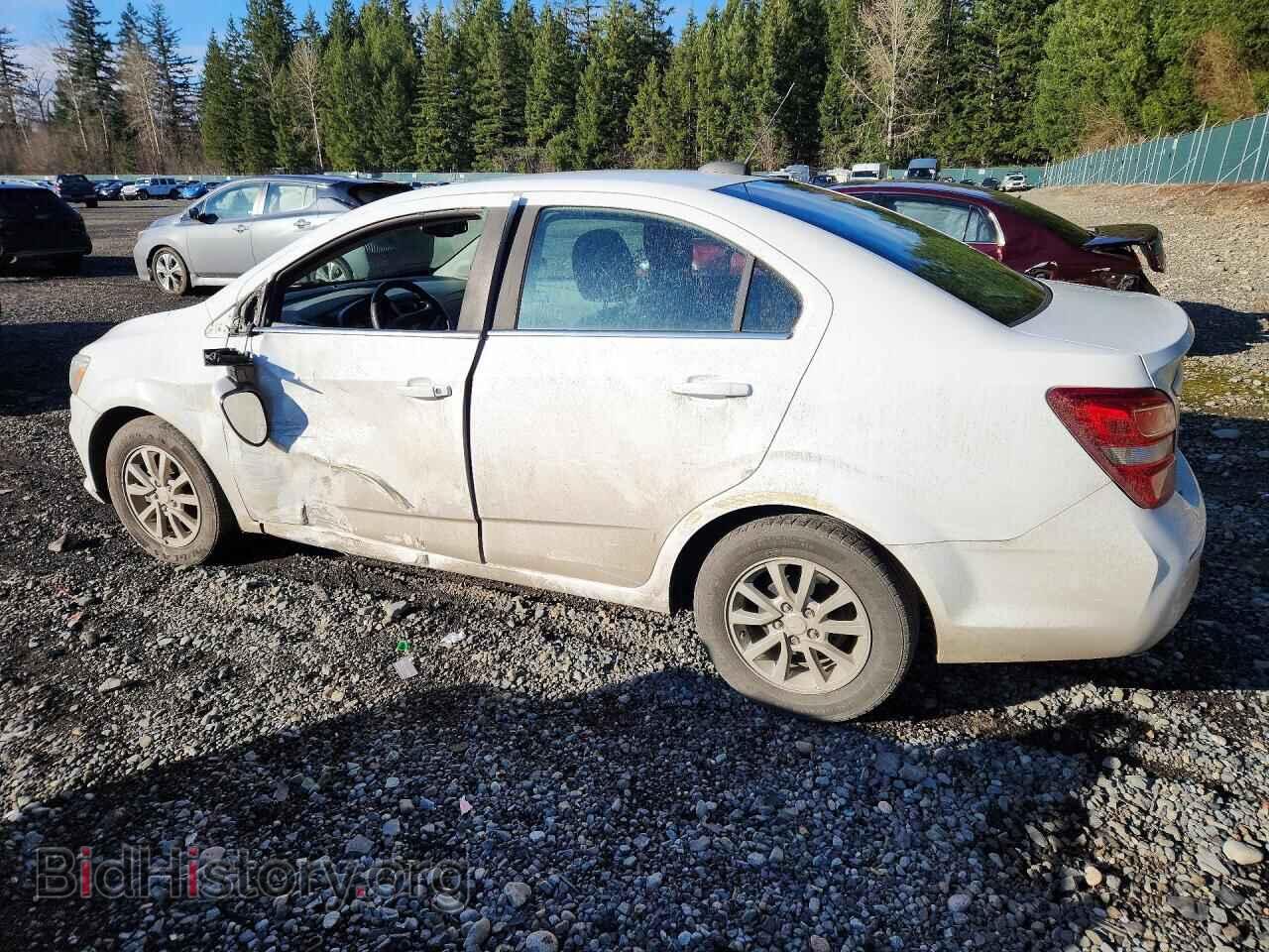 2017 CHEVROLET SONIC - VIN: 1G1JD5SG1H4102470 - Фото 2