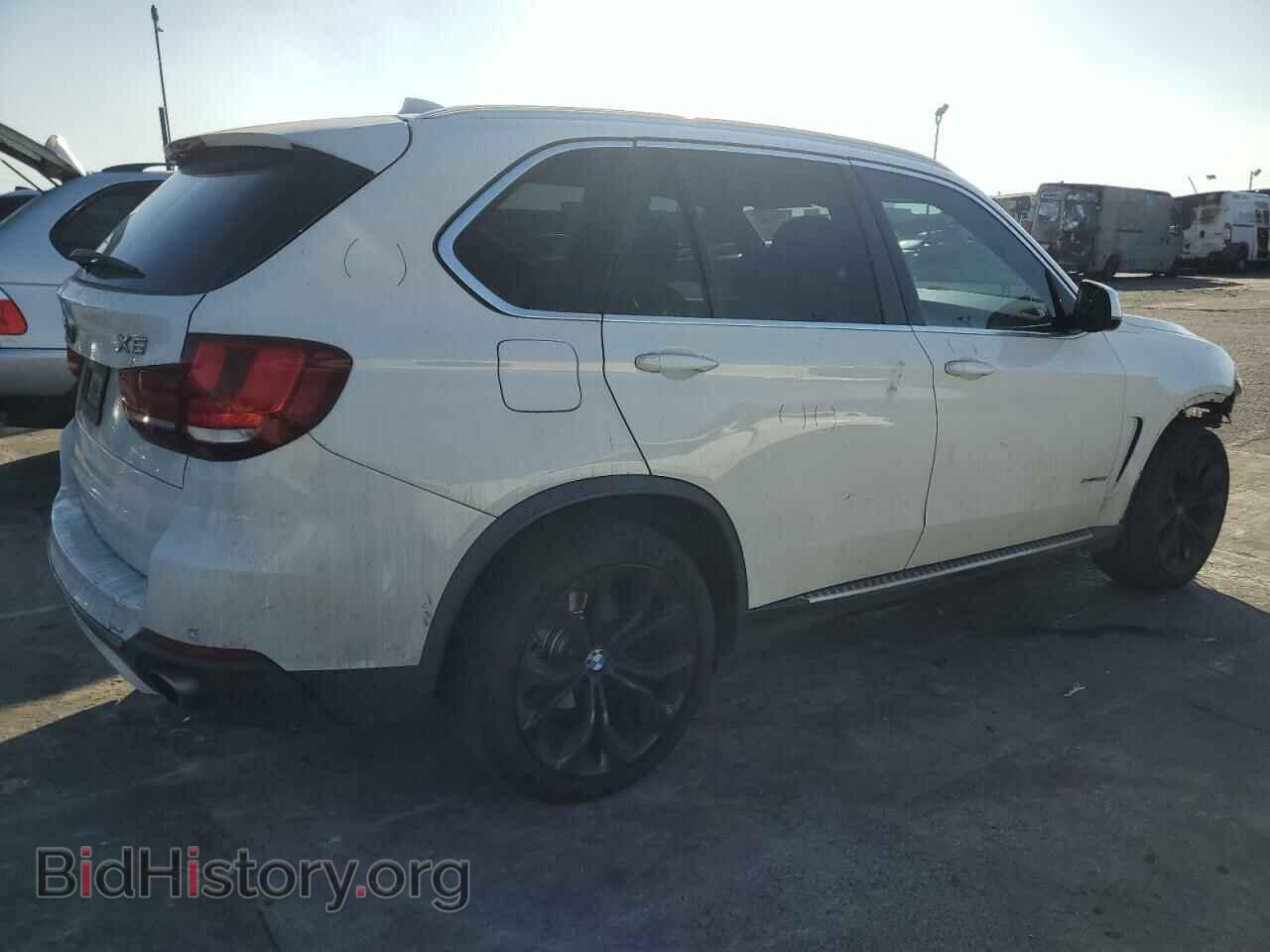 2017 BMW X5 - VIN: 5UXKR2C38H0X04215 - Фото 3