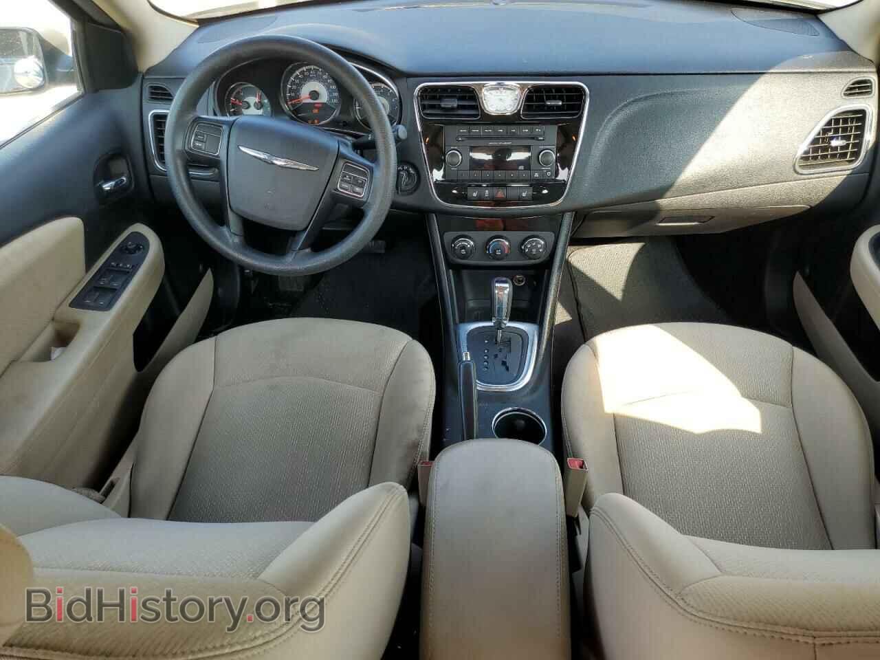 2013 CHRYSLER 200 - VIN: 1C3CCBAG2DN723342 - Фото 8