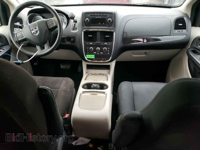2013 Dodge CARAVAN (VIN 2C4RDGCG6DR626211) — photo 8 of 13