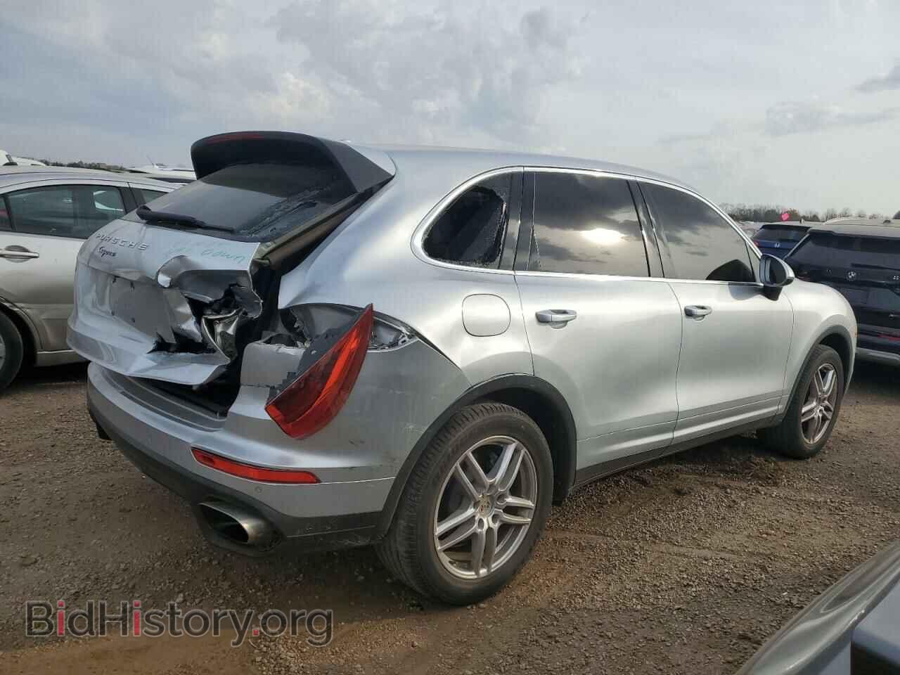 2016 PORSCHE CAYENNE - VIN: WP1AA2A22GLA04586 - Фото 3