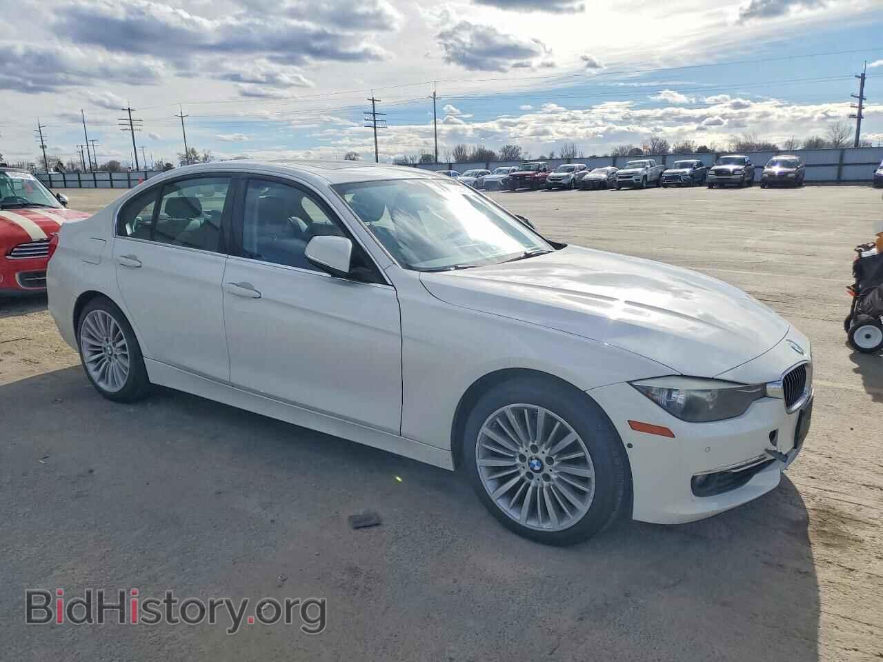 2012 BMW 3 SERIES - VIN: WBA3C1C55CF430025 - Photo 4