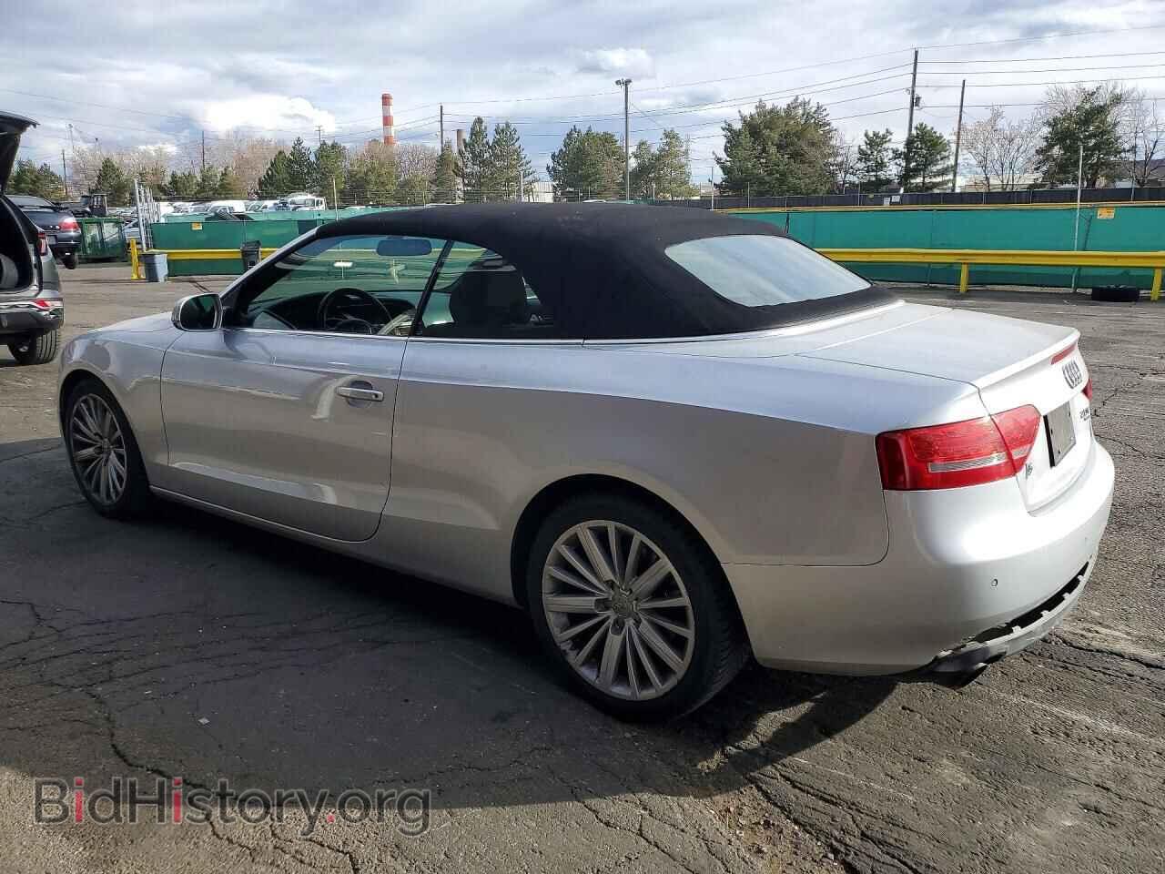 2010 AUDI A5 - VIN: WAULFAFH2AN026387 - Фото 2