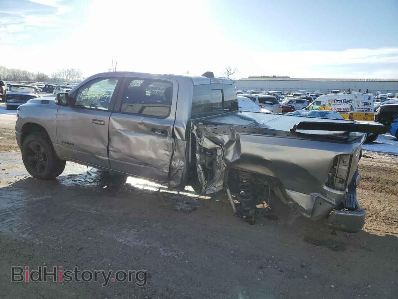 2020 RAM 1500 - VIN: 1C6SRFFT8LN396812 - Фото 2