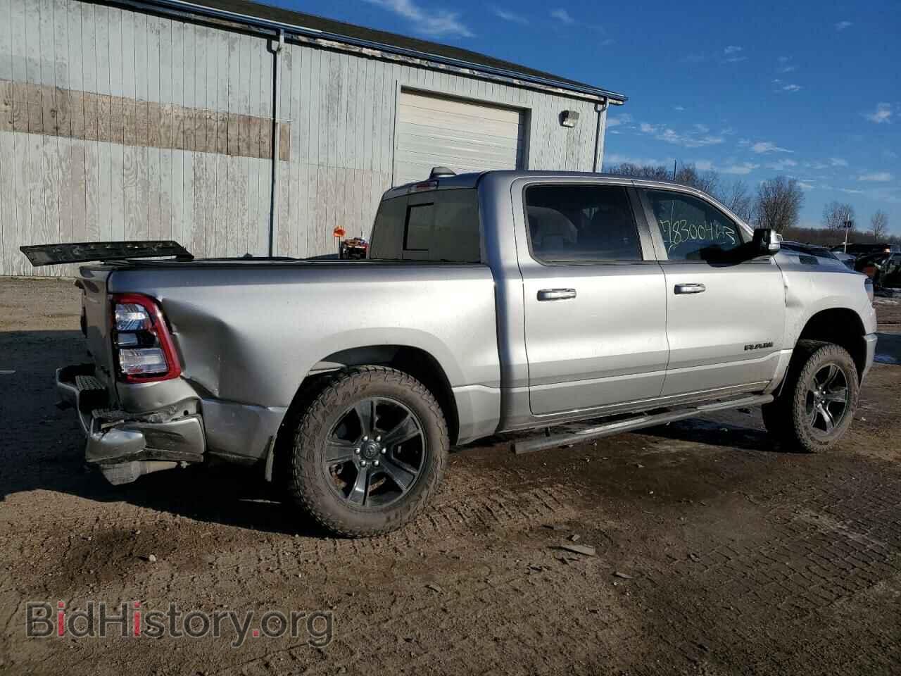 2020 RAM 1500 - VIN: 1C6SRFFT8LN396812 - Фото 3