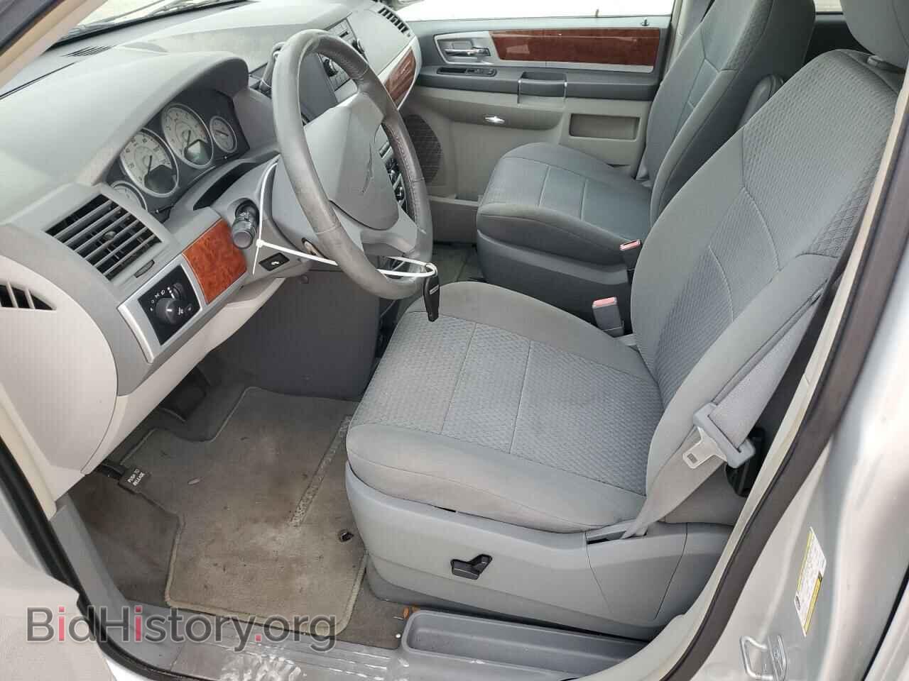 2009 CHRYSLER MINIVAN - VIN: 2A8HR54109R584842 - Фото 7