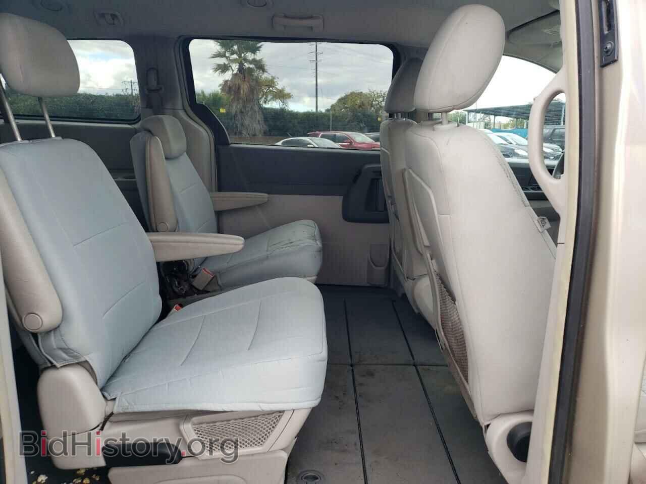 2009 CHRYSLER MINIVAN - VIN: 2A8HR44E89R656304 - Фото 10