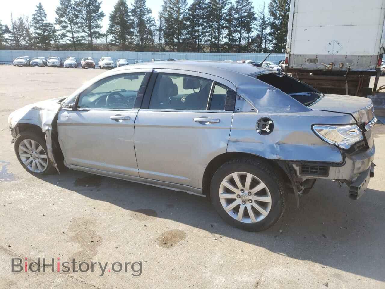 2013 CHRYSLER 200 - VIN: 1C3CCBBB5DN764521 - Photo 2