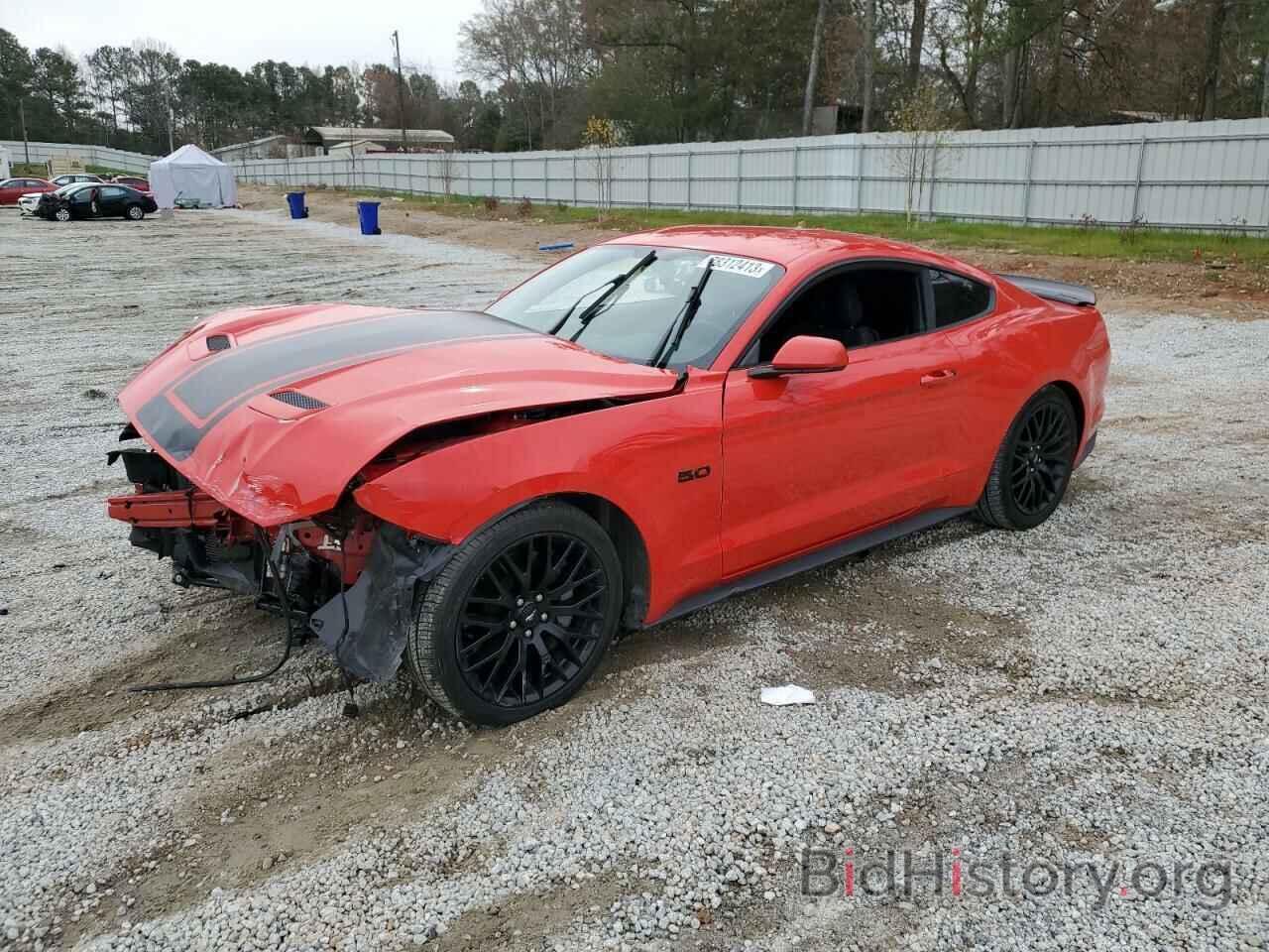 Photo 1FA6P8CF5K5152517 - FORD MUSTANG 2019