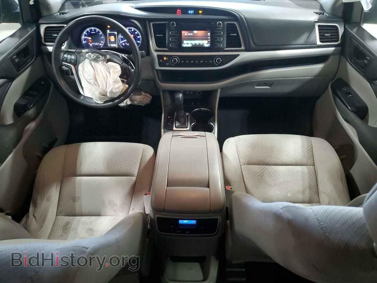 2017 TOYOTA HIGHLANDER - VIN: 5TDBZRFH2HS443422 - Фото 8