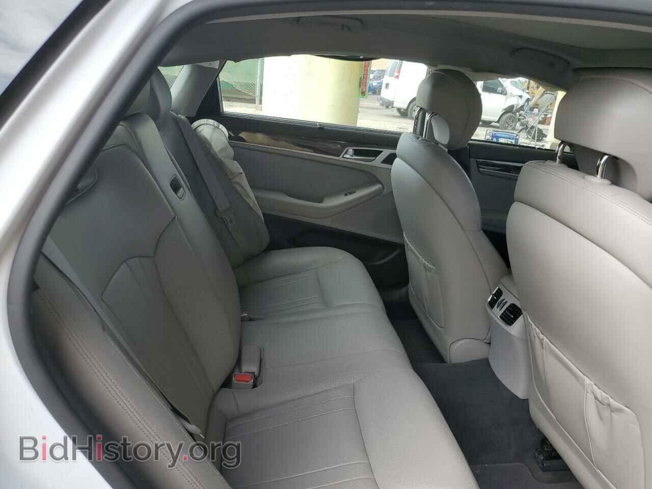 2017 GENESIS G80 - VIN: KMHGN4JE2HU176873 - Фото 10
