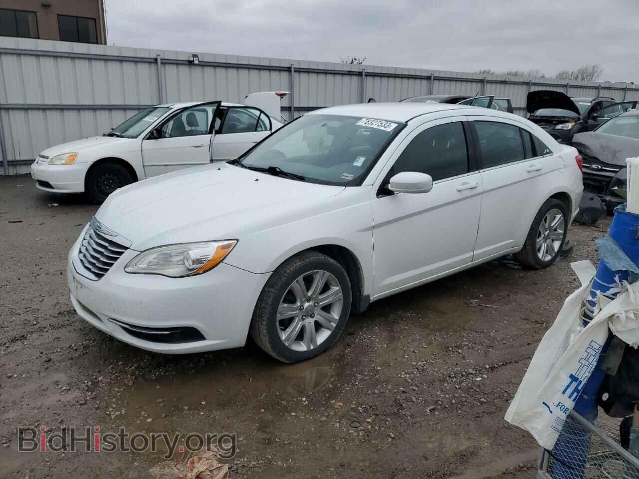 Фотография 1C3CCBBB2DN694931 - CHRYSLER 200 2013