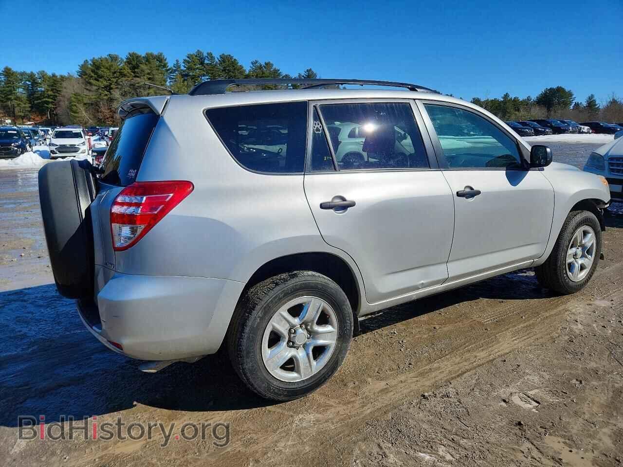 2011 TOYOTA RAV4 - VIN: 2T3BF4DV4BW092765 - Фото 3