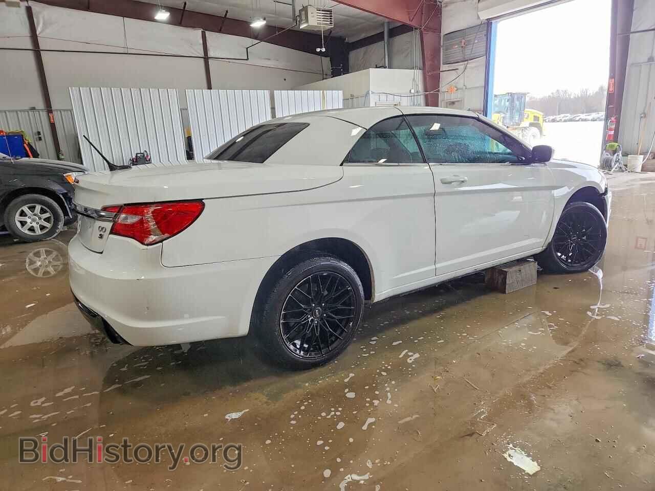 2013 CHRYSLER 200 - VIN: 1C3BCBGG3DN543094 - Photo 3