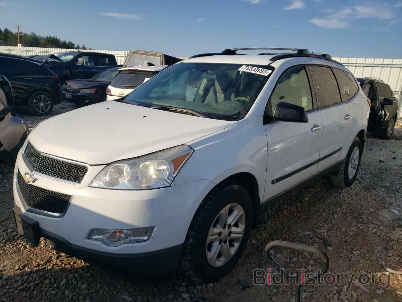 Photo 1GNLVEEDXAS139489 - CHEVROLET TRAVERSE 2010