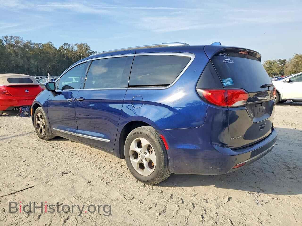2017 CHRYSLER PACIFICA - VIN: 2C4RC1EG0HR564839 - Фото 2