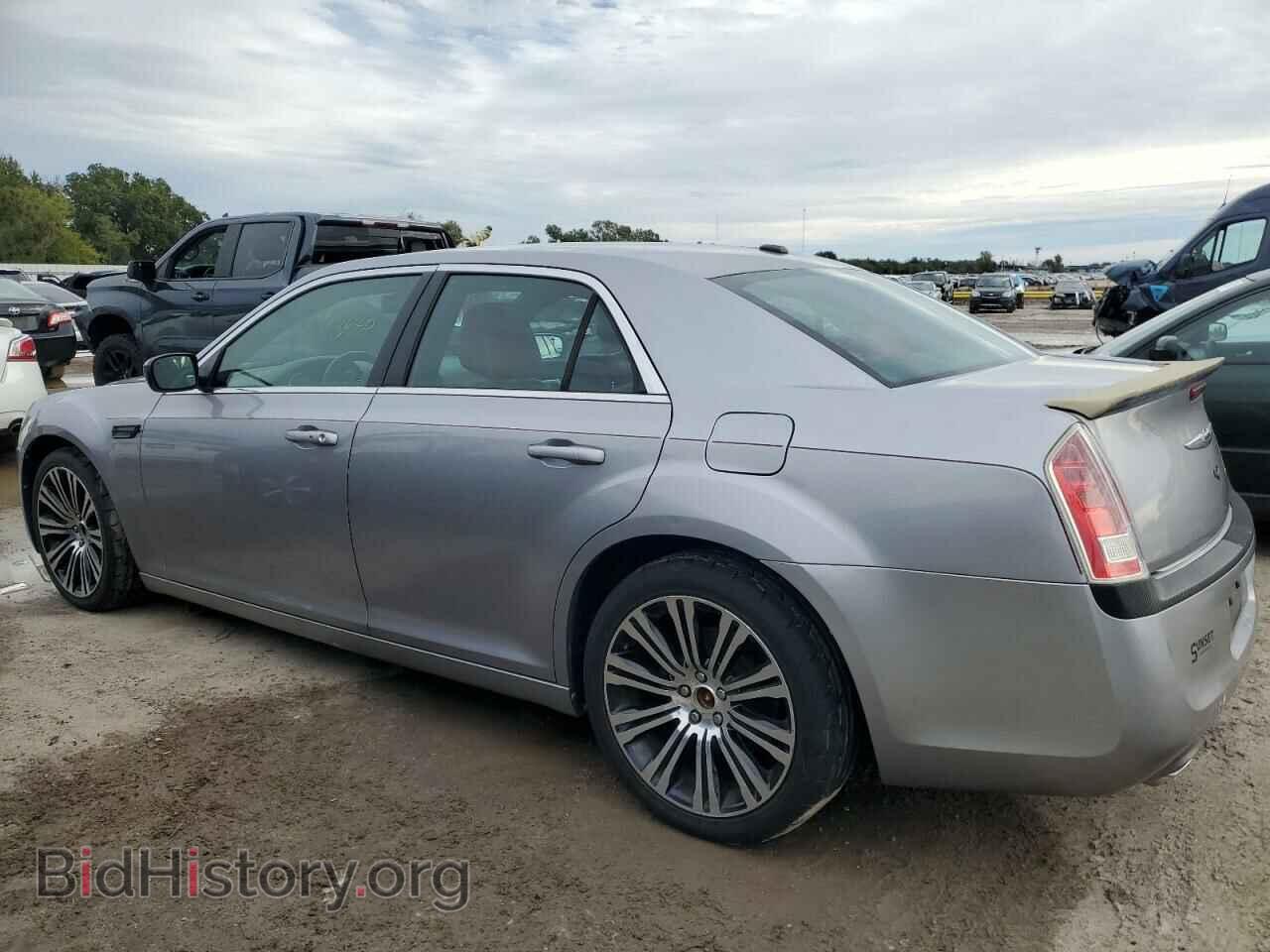 2014 CHRYSLER 300 - VIN: 2C3CCABG4EH164993 - Фото 2