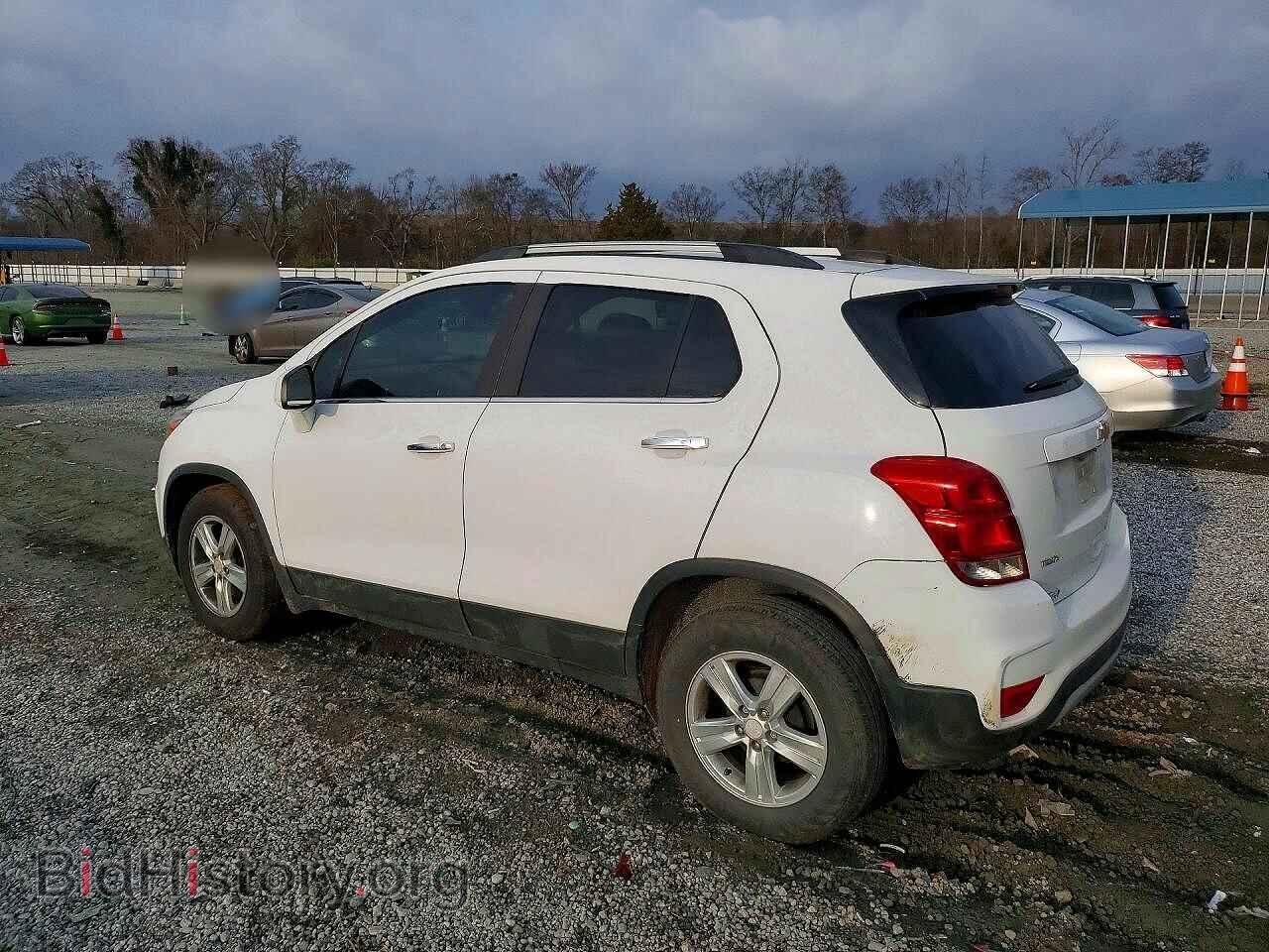 2017 CHEVROLET TRAX - VIN: 3GNCJLSB2HL278124 - Фото 2