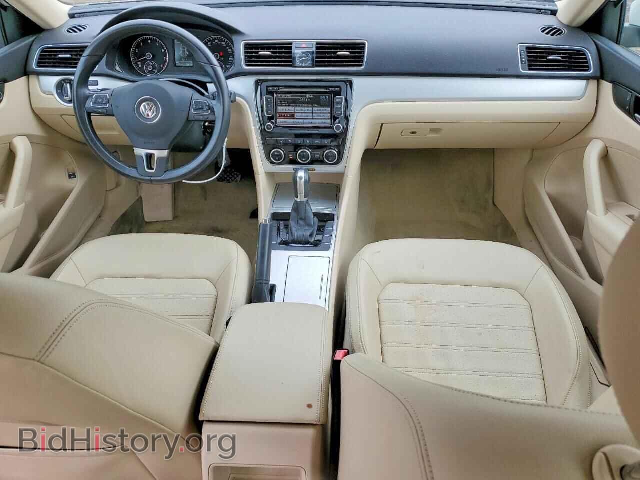 2012 VOLKSWAGEN PASSAT - VIN: 1VWBM7A37CC068360 - Фото 8