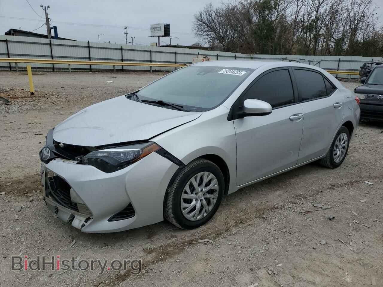 Photo 5YFBURHE6HP664600 - TOYOTA COROLLA 2017