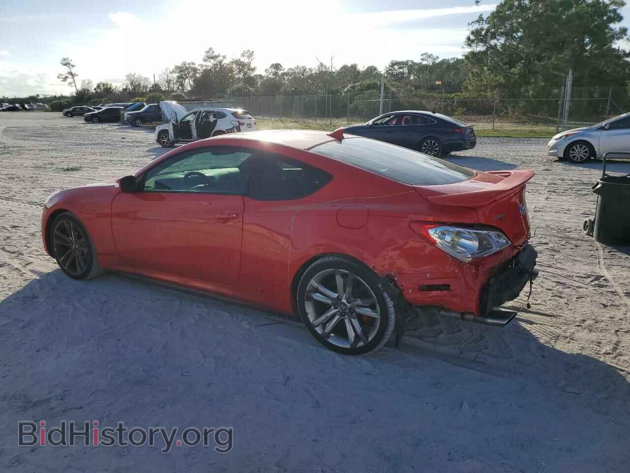 2011 HYUNDAI GENESIS - VIN: KMHHU6KH4BU065227 - Фото 2