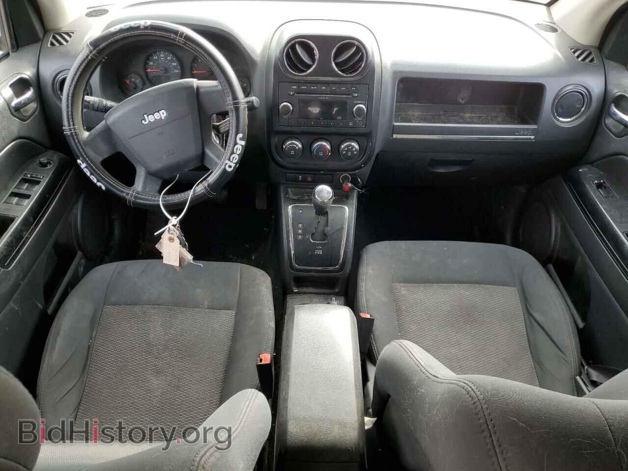 2010 JEEP COMPASS - VIN: 1J4NT4FB6AD601723 - Фото 8