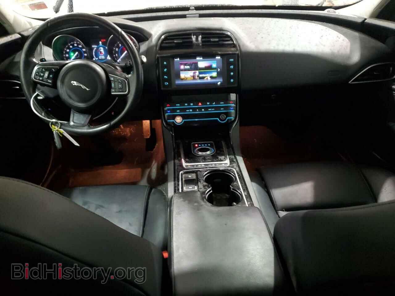2017 JAGUAR XE - VIN: SAJAJ4BV2HA962423 - Фото 8