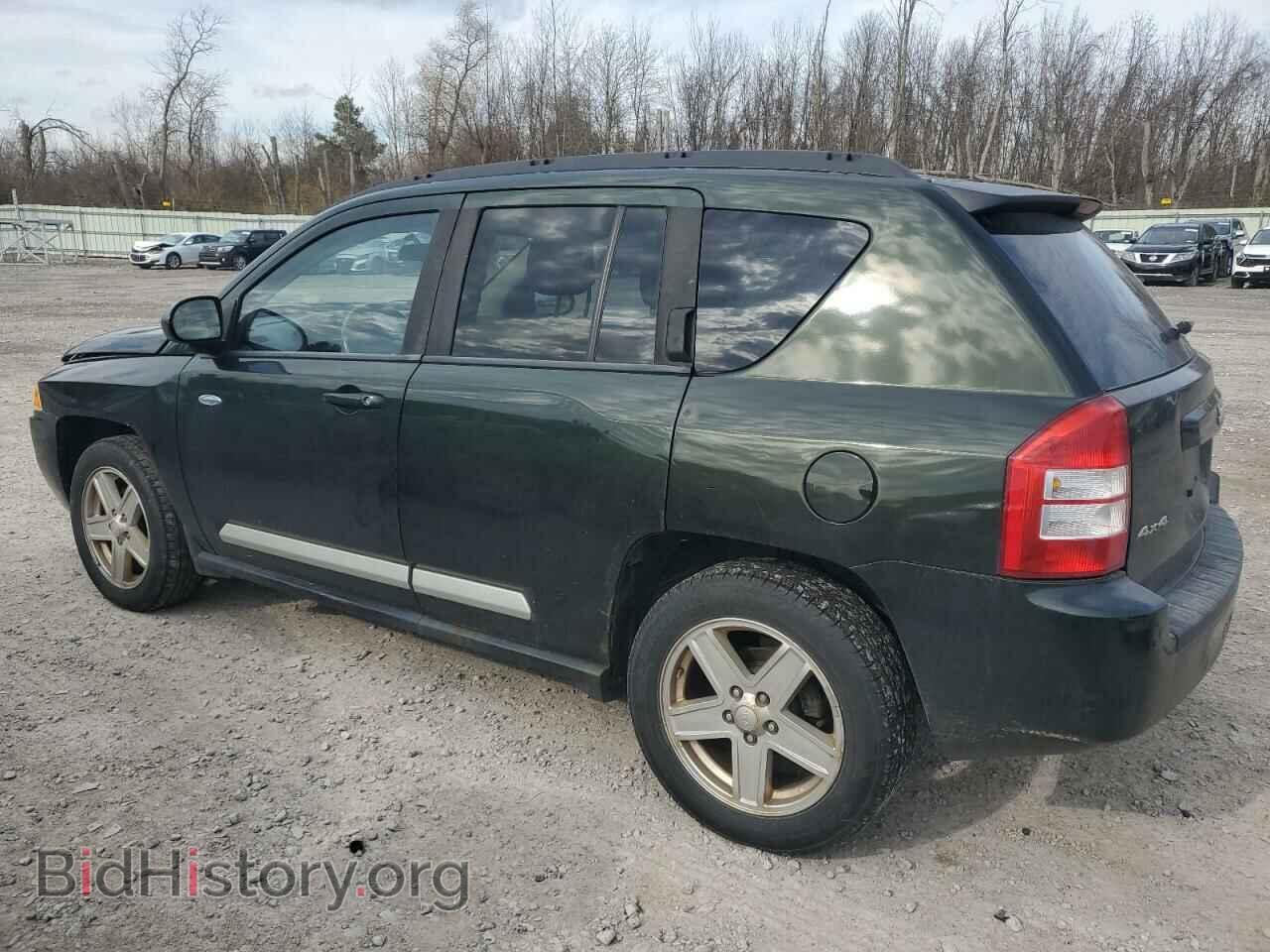2010 JEEP COMPASS - VIN: 1J4NF1FB1AD642931 - Фото 2