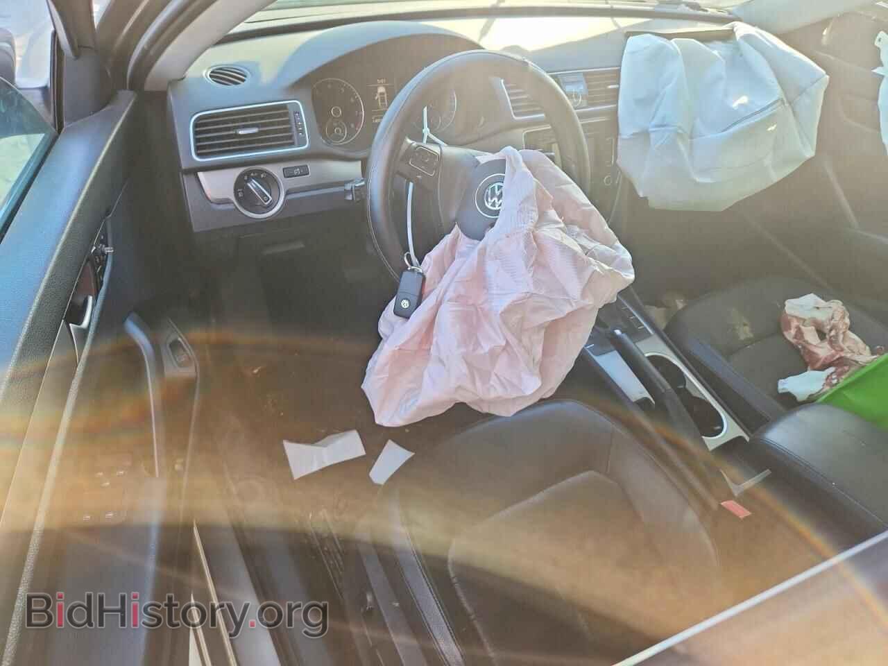 2015 VOLKSWAGEN PASSAT - VIN: 1VWBS7A38FC063470 - Фото 8