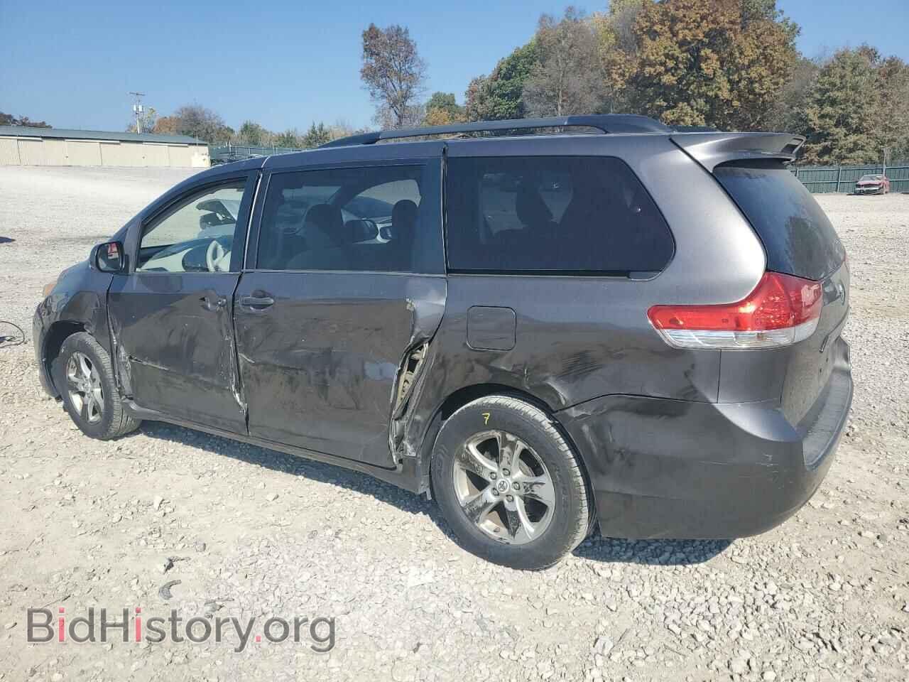2012 TOYOTA All Models - VIN: 5TDKK3DC3CS256594 - Фото 2