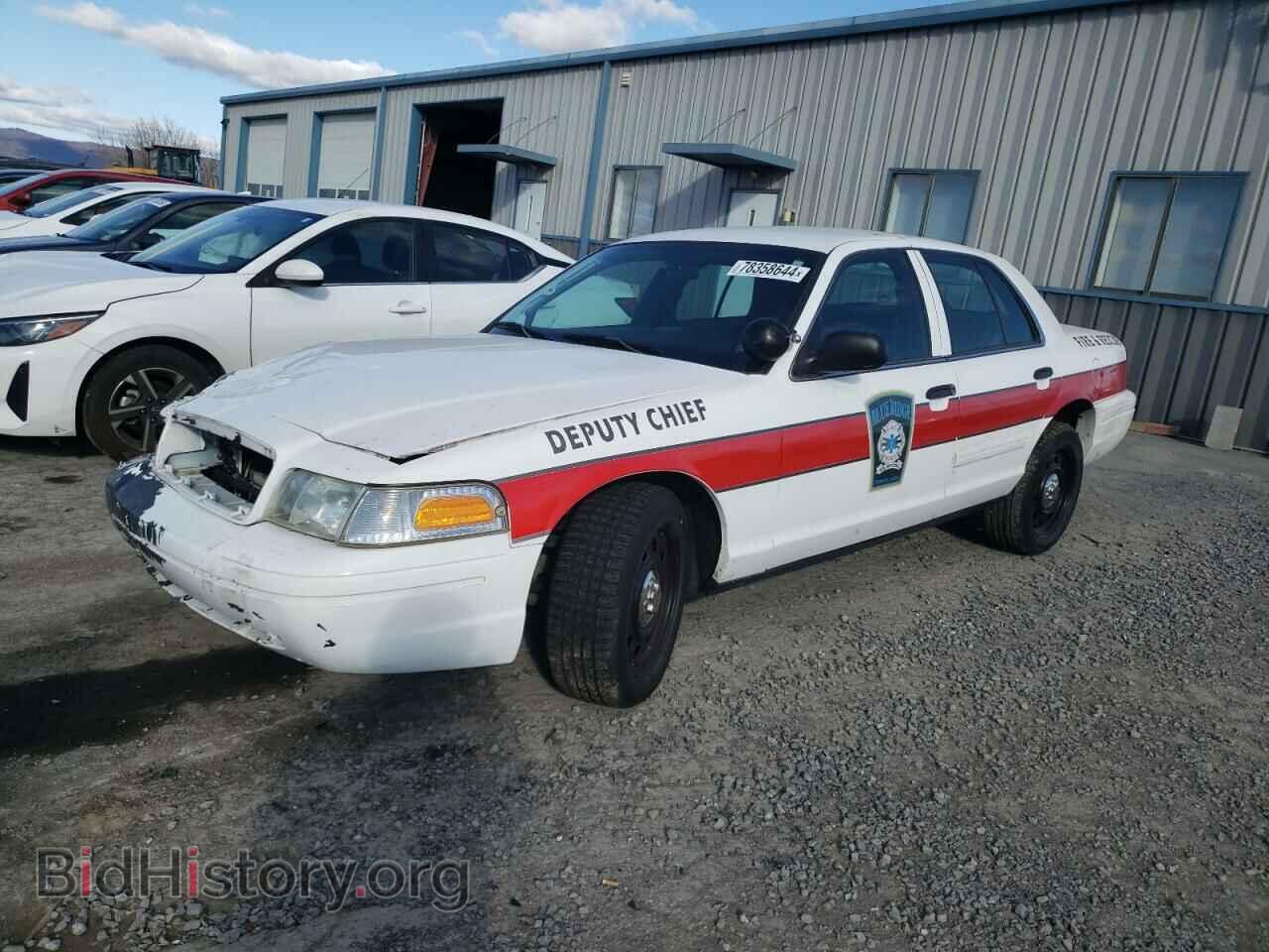 Photo 2FABP7BV4BX181720 - FORD CROWN VIC 2011