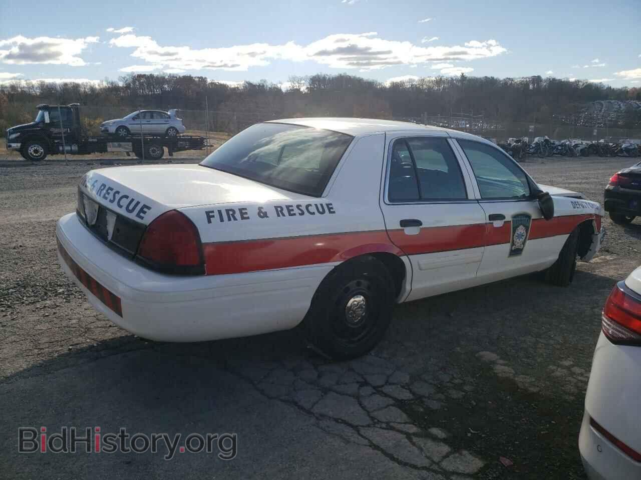 2011 FORD CROWN VIC - VIN: 2FABP7BV4BX181720 - Фото 3