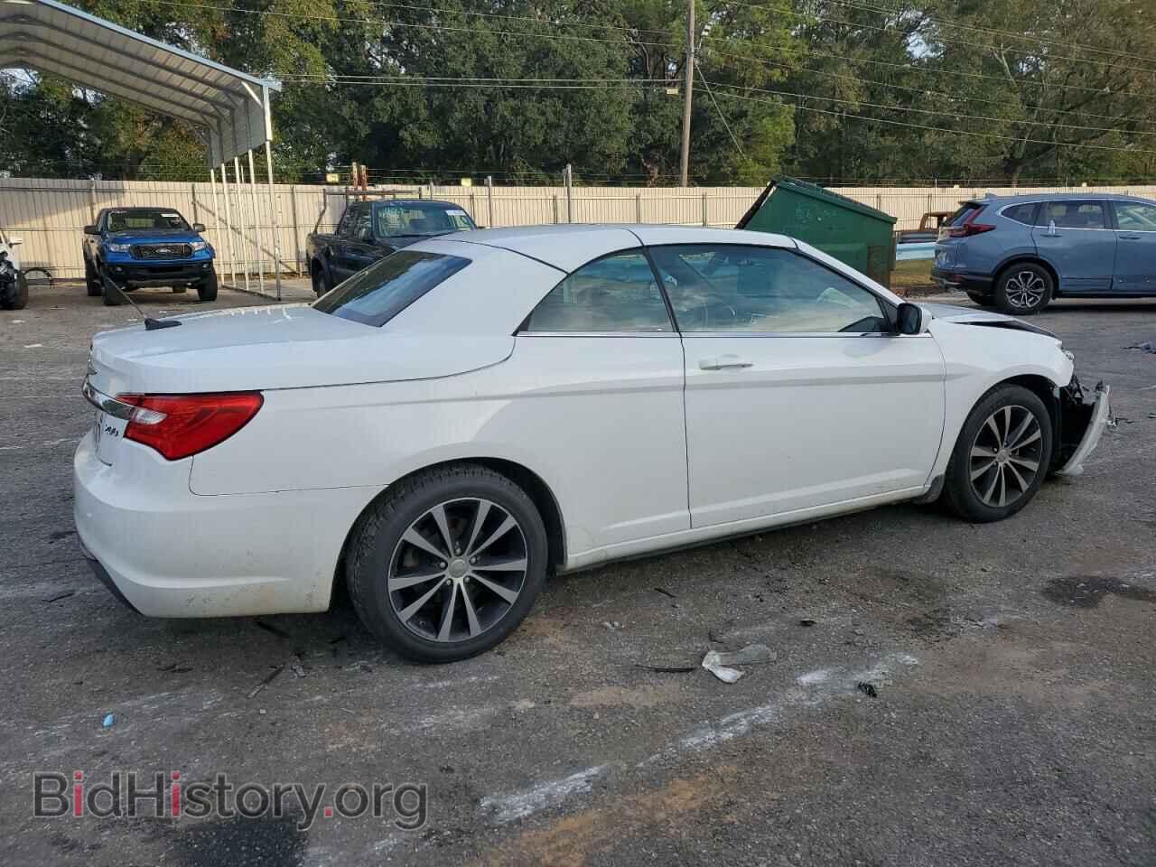2013 CHRYSLER 200 - VIN: 1C3BCBGG0DN593757 - Фото 3