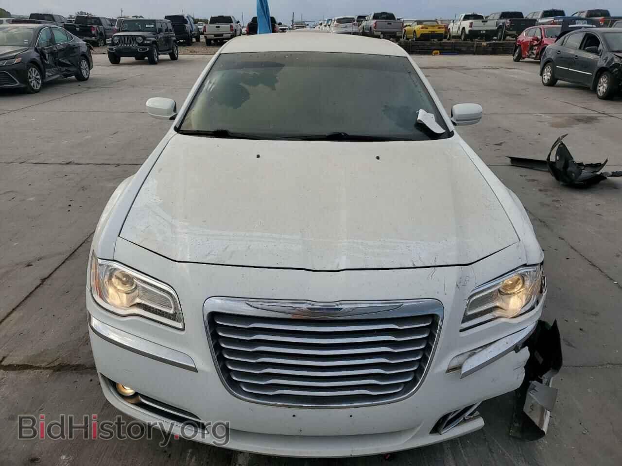 2013 CHRYSLER 300 - VIN: 2C3CCAAG3DH658620 - Фото 5