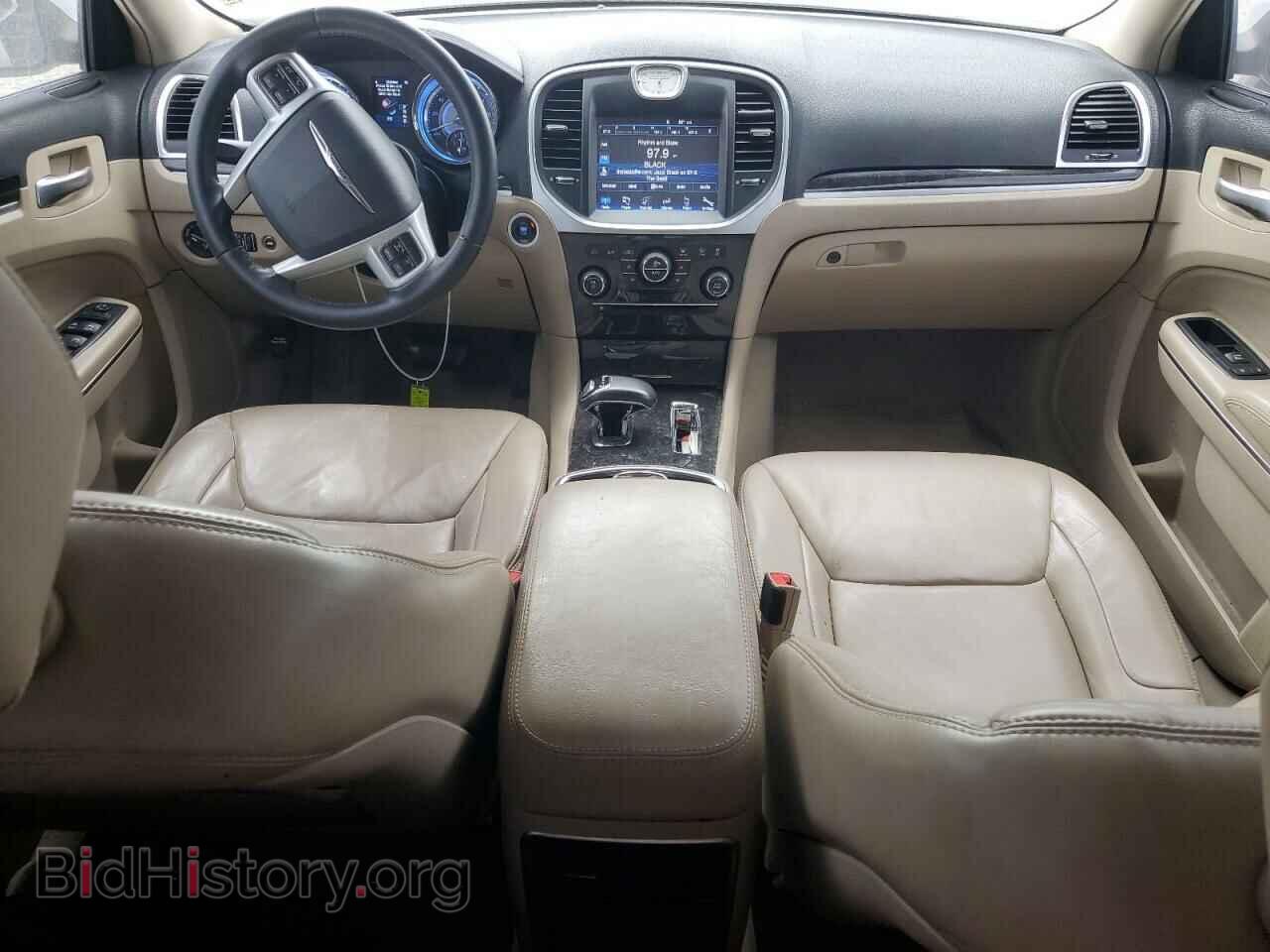 2013 CHRYSLER 300 - VIN: 2C3CCAAG3DH658620 - Фото 8