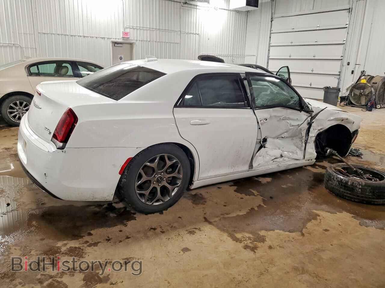 2017 CHRYSLER 300 - VIN: 2C3CCAGG2HH591523 - Фото 3
