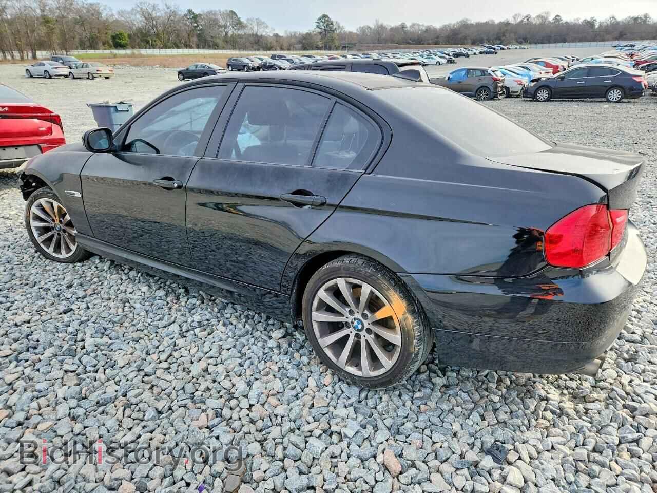 2011 BMW 328 - VIN: WBAPH7C50BE683635 - Фото 2