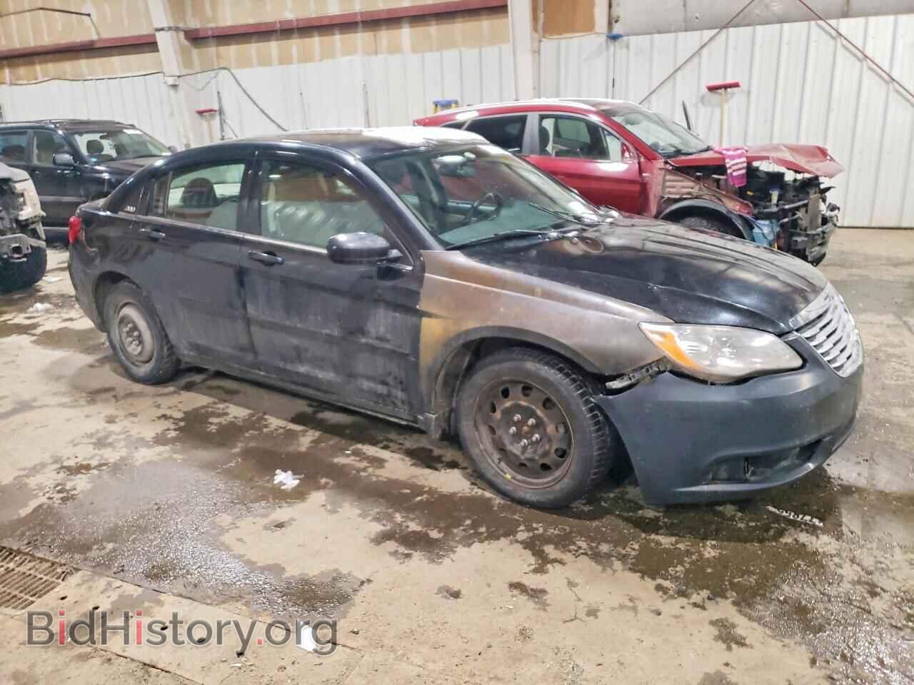 2011 CHRYSLER 200 - VIN: 1C3BC4FB8BN553750 - Фото 4