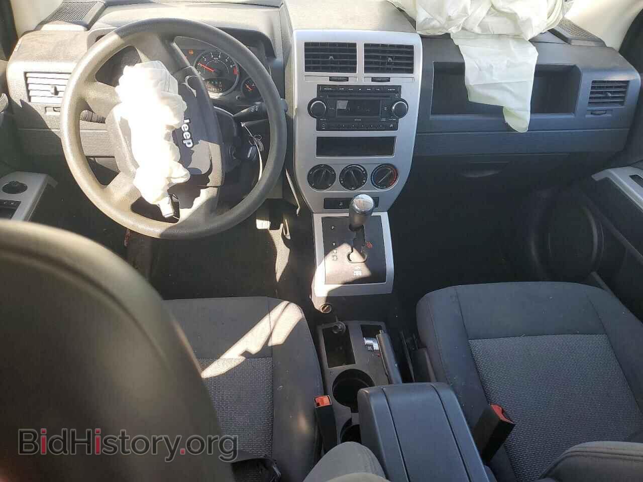 2008 JEEP COMPASS - VIN: 1J8FF47WX8D693666 - Фото 8