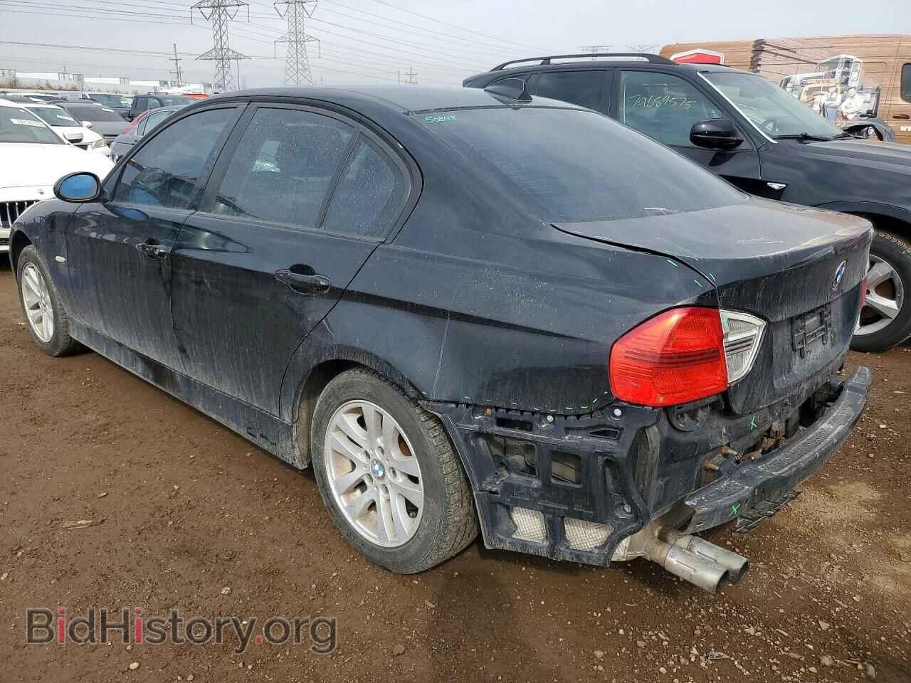 2007 BMW 328 - VIN: WBAVA33537KX73858 - Фото 2