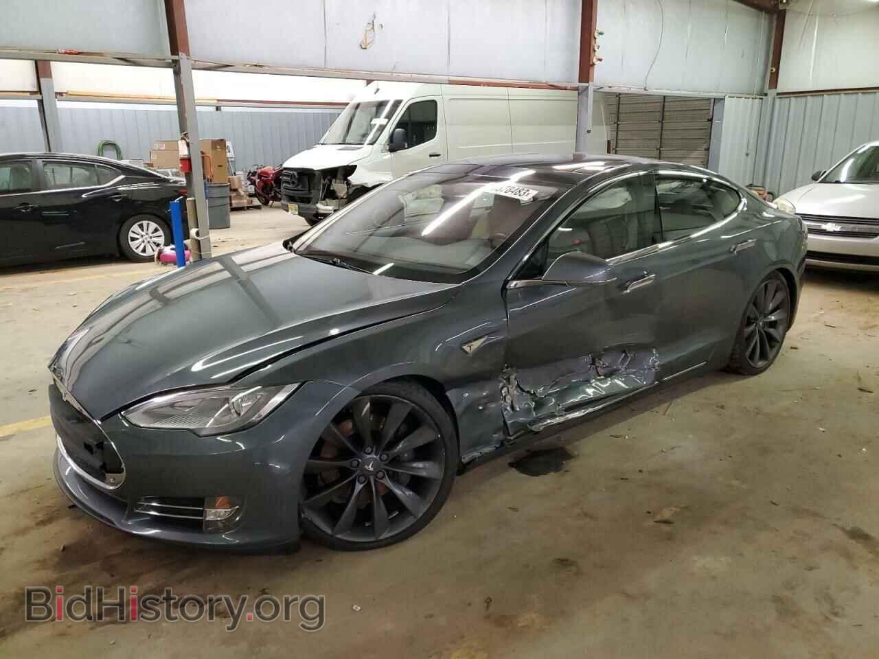 Фотография 5YJSA1DP3DFP05708 - TESLA MODEL S 2013