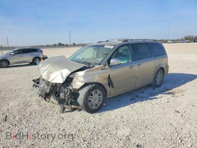 2008 Chrysler MINIVAN, gold — VIN 2A8HR64X48R649166, Copart