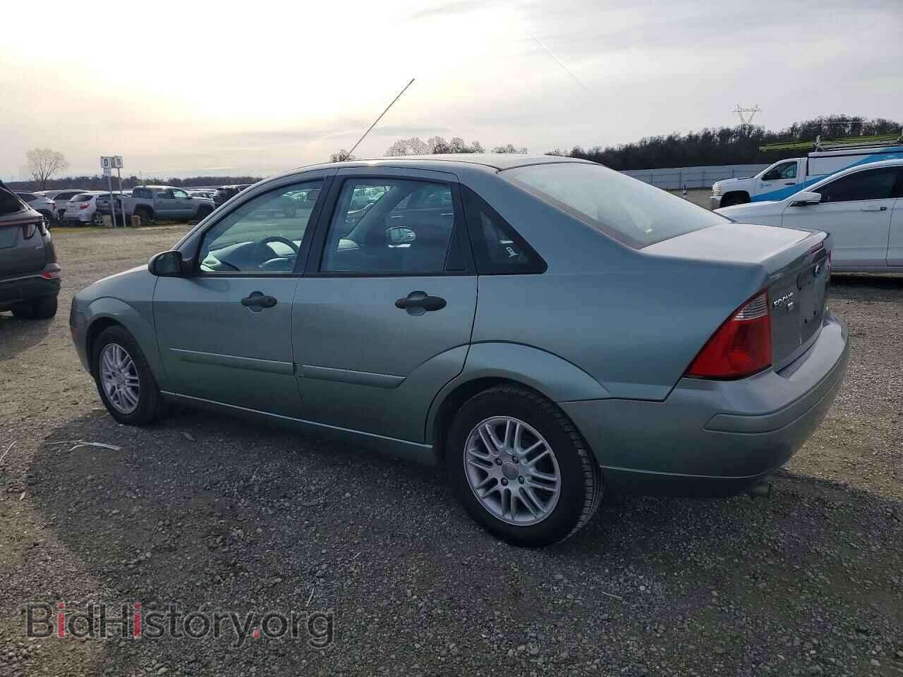 2006 FORD FOCUS - VIN: 1FAFP34N16W107762 - Фото 2