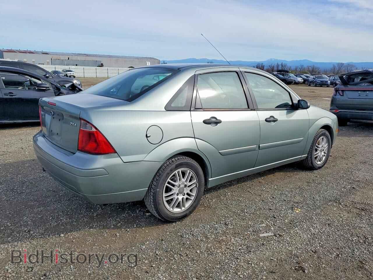 2006 FORD FOCUS - VIN: 1FAFP34N16W107762 - Фото 3