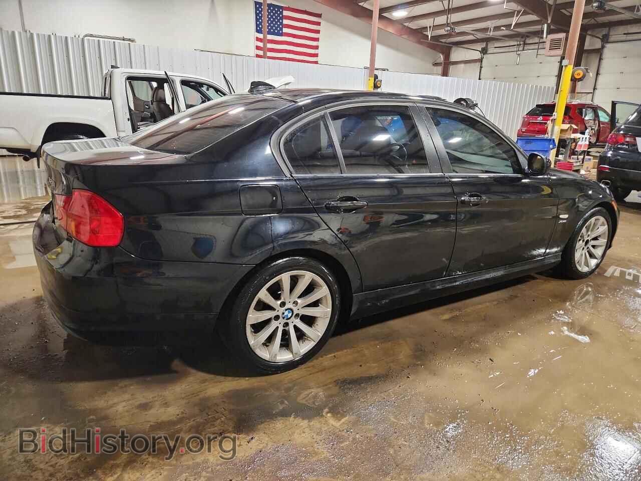 2011 BMW 3 SERIES - VIN: WBAPK7C53BF197154 - Фото 3