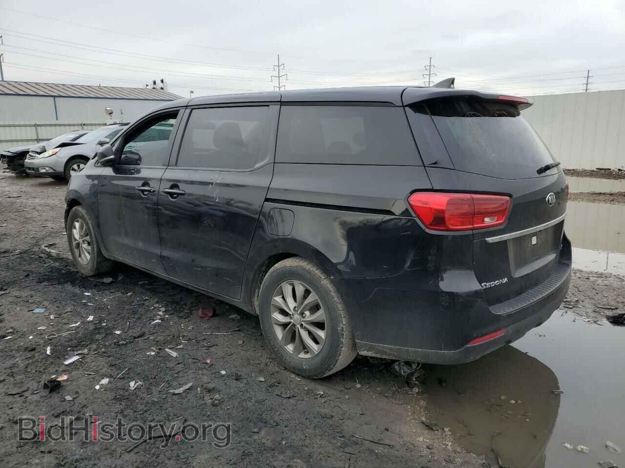 2019 KIA All Models - VIN: KNDMB5C17K6558408 - Фото 2